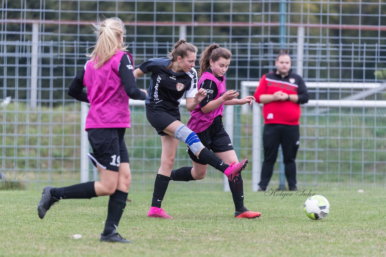 Bild 95 - Frauen Grossenasper SV - SV Steinhorst/Labenz : Ergebnis: 1:3